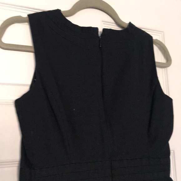 Banana Republic black dress. Size 2. - Picture 6 of 7